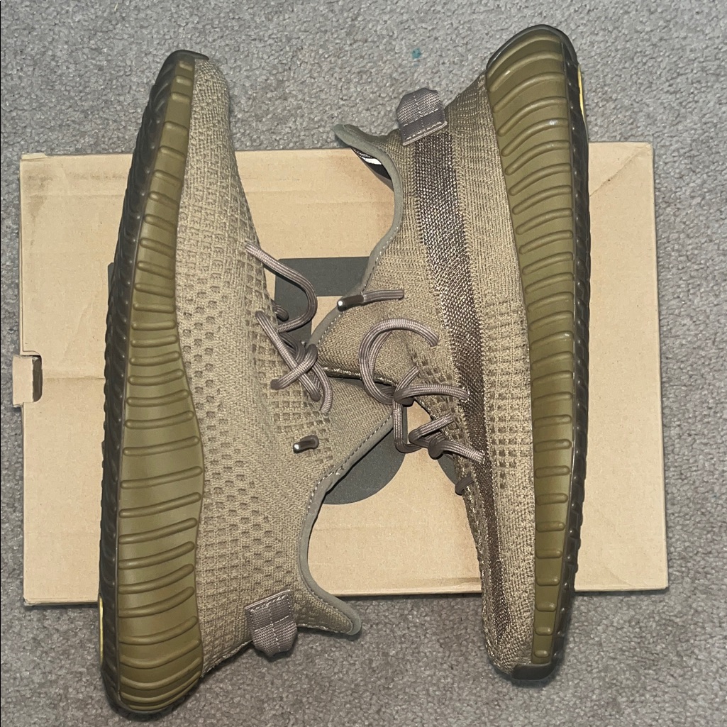 Earth Yeezy 350
